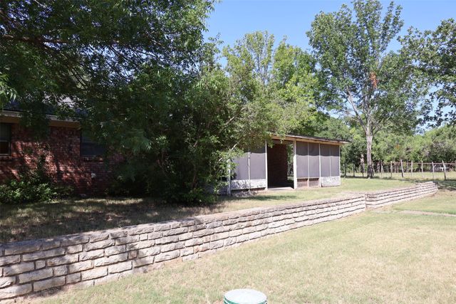 4315 Waples Road, Granbury, TX 76049