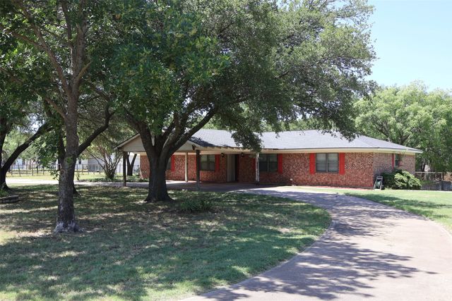 4315 Waples Road, Granbury, TX 76049