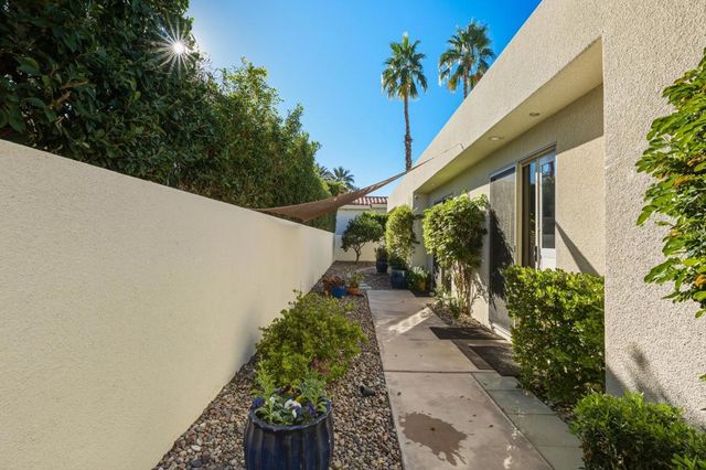 48700 San Pedro Street, La Quinta, CA 92253