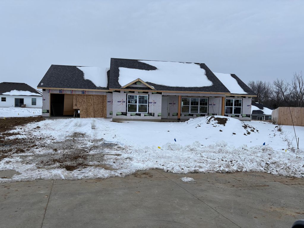 5748 ROYAL PLUM CT, Columbia, MO 65202