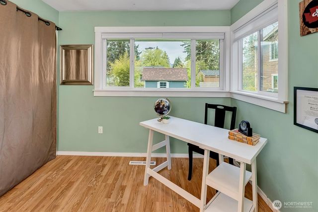 515 Ogle Avenue NE, North Bend, WA 98045