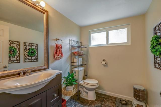 8955 Winter Gardens Blvd, Lakeside, CA 92040