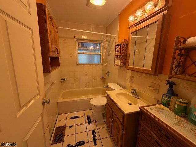 433 Stelko Ave, Lopatcong Twp., NJ 08865