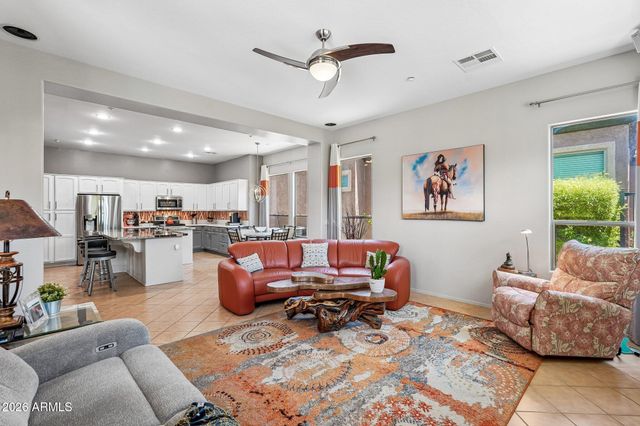 12445 W FETLOCK Trail, Peoria, AZ 85383