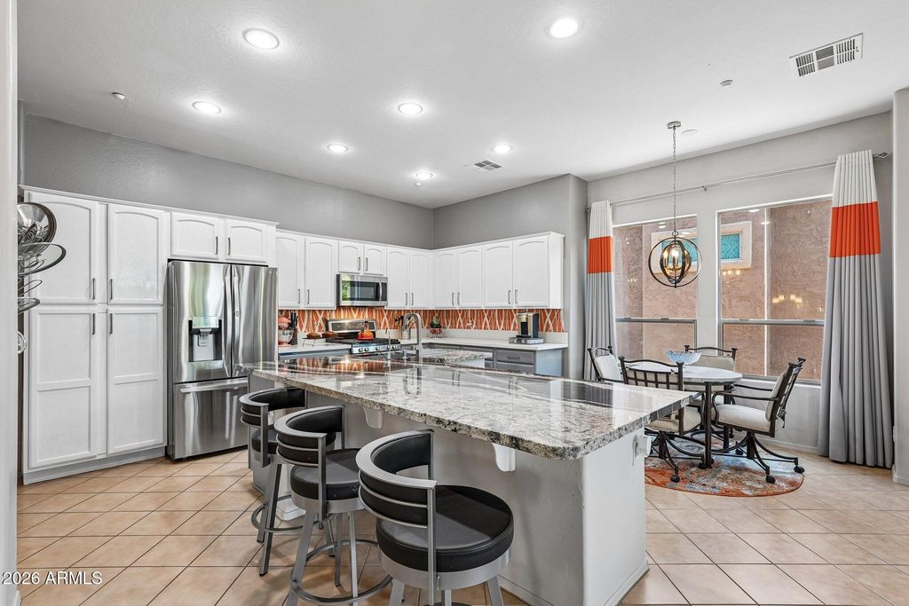 12445 W FETLOCK Trail, Peoria, AZ 85383 — photo 3