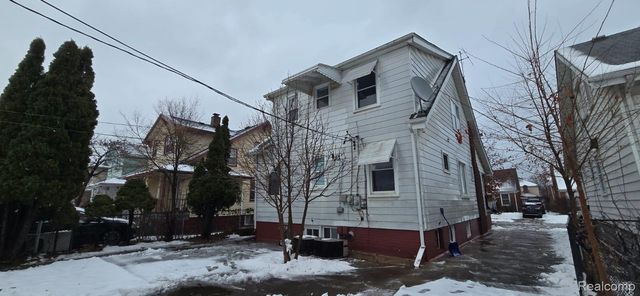 5003 Middlesex Street, Dearborn, MI 48126