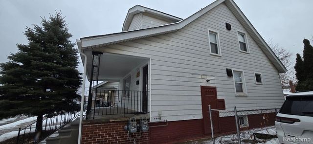 5003 Middlesex Street, Dearborn, MI 48126