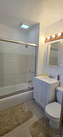 5003 Middlesex Street, Dearborn, MI 48126