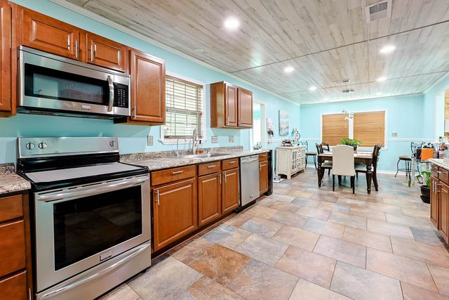 105 Saint Andrews Ct., Myrtle Beach, SC 29588