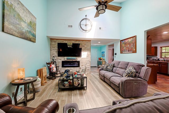 105 Saint Andrews Ct., Myrtle Beach, SC 29588