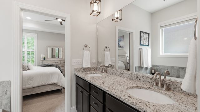 1000 Ramble Run, Hendersonville, TN 37075