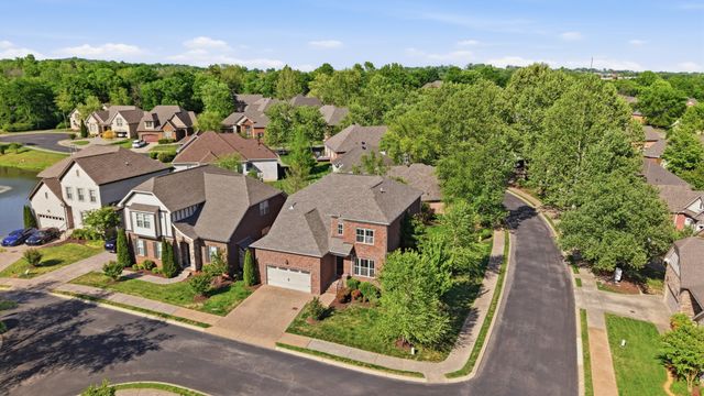 1000 Ramble Run, Hendersonville, TN 37075
