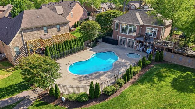 1000 Ramble Run, Hendersonville, TN 37075