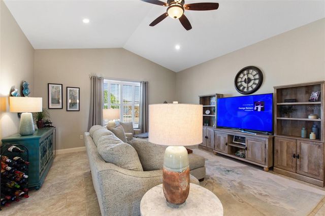 1030 CROSSROADS DRIVE, Polk City, FL 33868