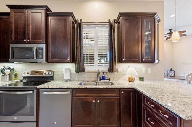 1030 CROSSROADS DRIVE, Polk City, FL 33868