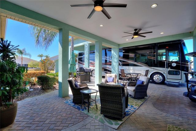 1030 CROSSROADS DRIVE, Polk City, FL 33868