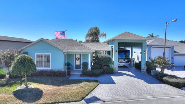 1030 CROSSROADS DRIVE, Polk City, FL 33868