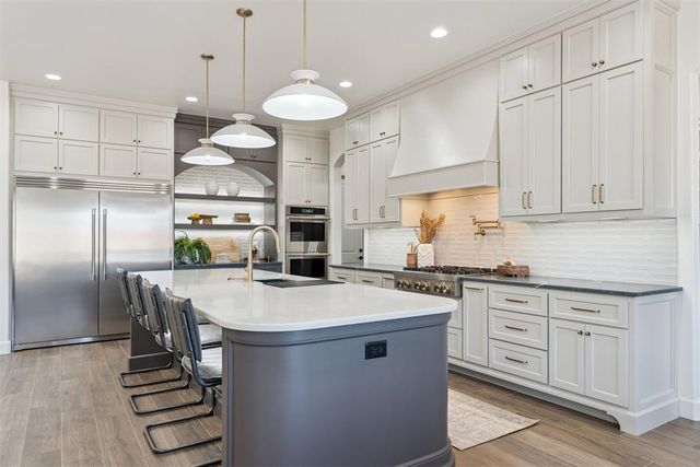 3340 Somerset Farms Road, Newalla, OK 74587