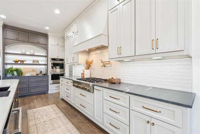 3340 Somerset Farms Road, Newalla, OK 74587