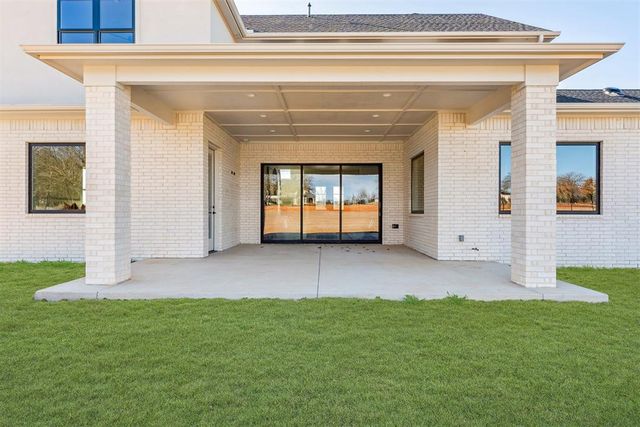 3340 Somerset Farms Road, Newalla, OK 74587