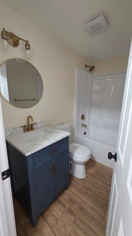 1248 Crane Lane, Yokuts Valley, CA 93675