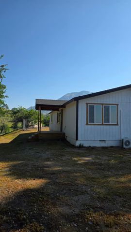 1248 Crane Lane, Yokuts Valley, CA 93675