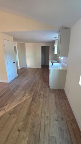 1248 Crane Lane, Yokuts Valley, CA 93675