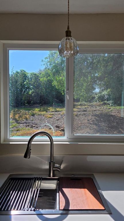 Image 27 of property listing at 1248 Crane Lane, Yokuts Valley, CA 93675