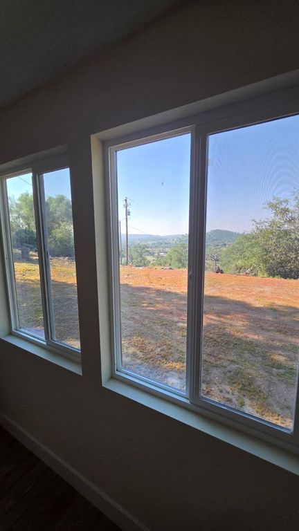 Image 31 of property listing at 1248 Crane Lane, Yokuts Valley, CA 93675