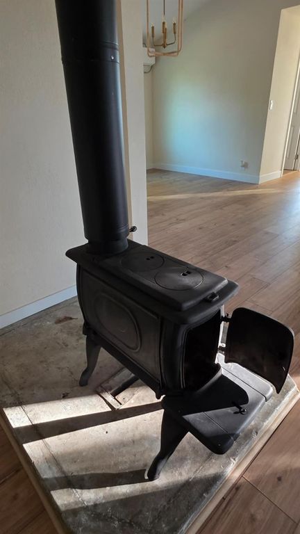 Image 50 of property listing at 1248 Crane Lane, Yokuts Valley, CA 93675