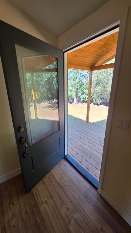 Image 6 of property listing at 1248 Crane Lane, Yokuts Valley, CA 93675