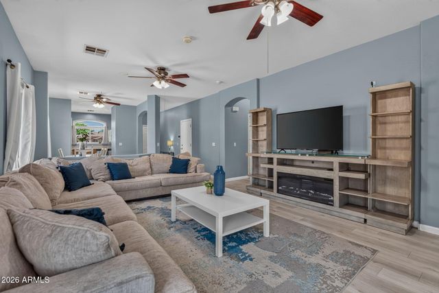 1050 S CERISE --, Mesa, AZ 85208