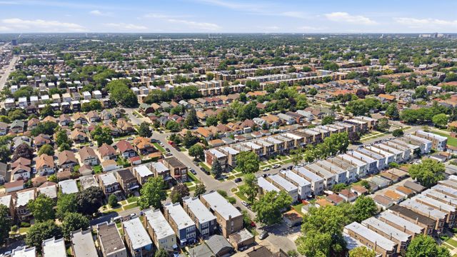 1931 Cuyler Avenue, Berwyn, IL 60402