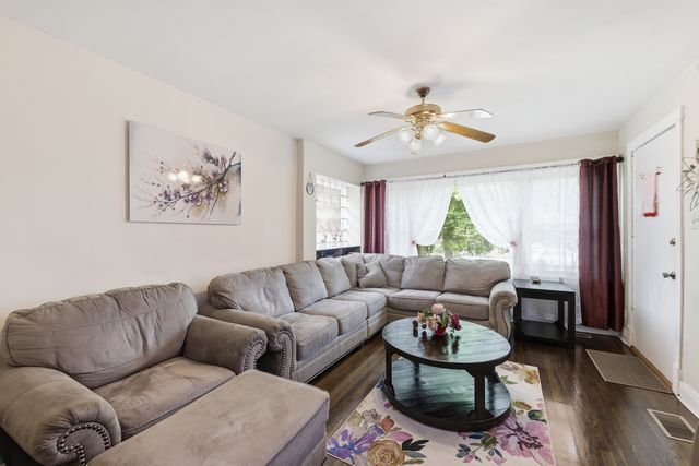 1931 Cuyler Avenue, Berwyn, IL 60402