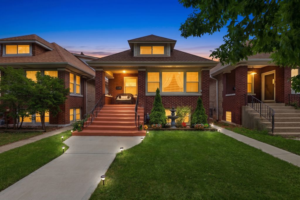 1931 Cuyler Avenue, Berwyn, IL 60402