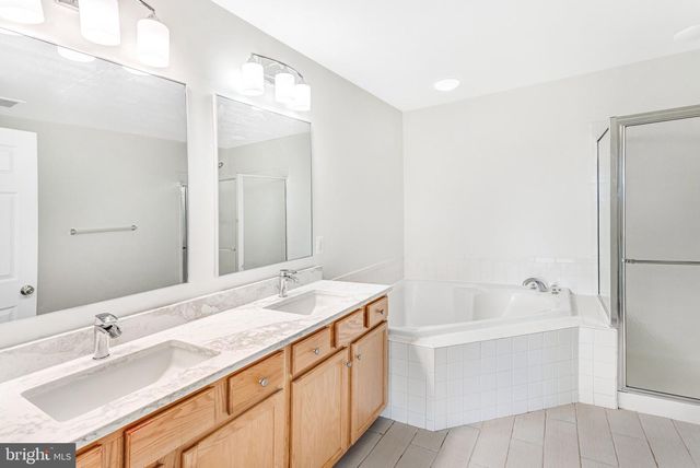 6321 IRIS MEADOW LN, Haymarket, VA 20169