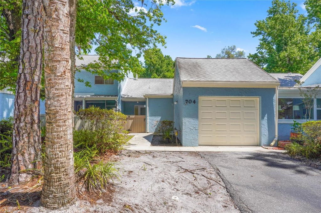704 GLASGOW COURT 704, Winter Springs, FL 32708