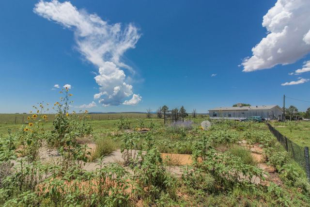 10 Gloria Road, Moriarty, NM 87035