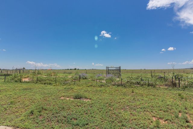10 Gloria Road, Moriarty, NM 87035