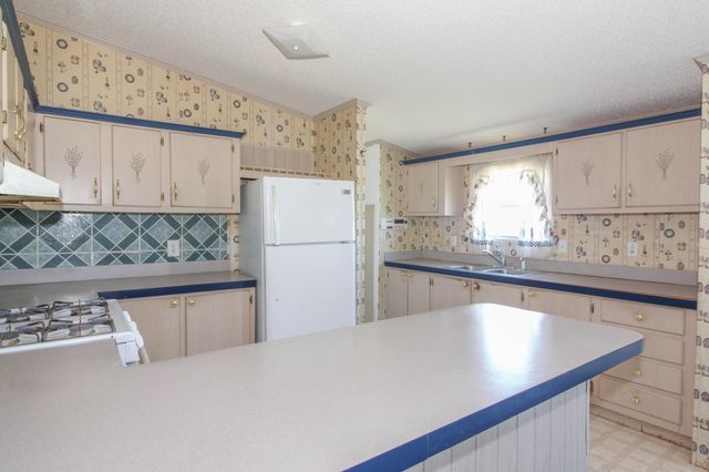 10 Gloria Road, Moriarty, NM 87035