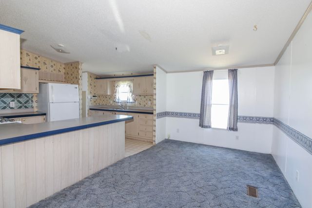 10 Gloria Road, Moriarty, NM 87035