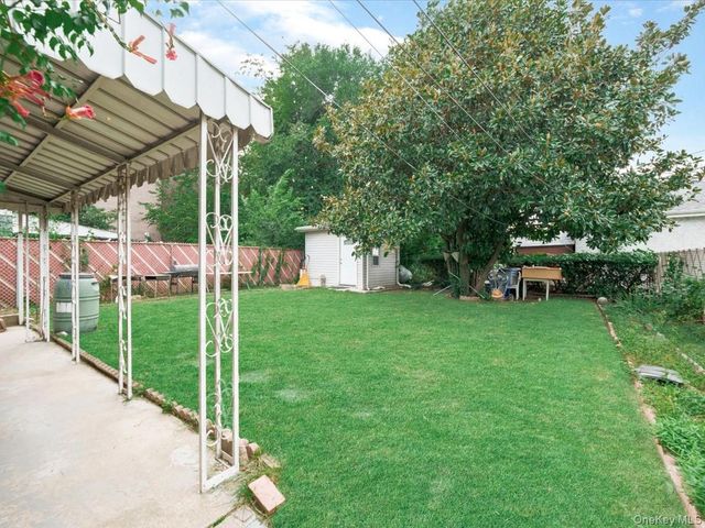13320 234 Street, Rosedale, NY 11422