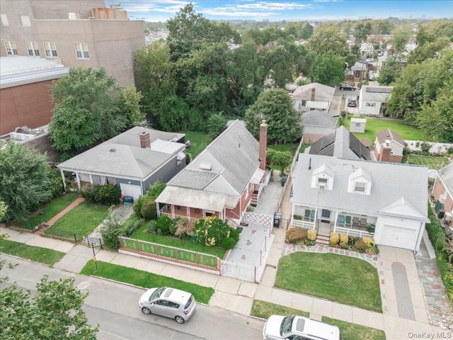13320 234 Street, Rosedale, NY 11422