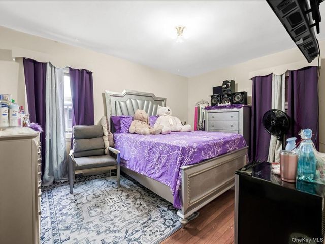 13320 234 Street, Rosedale, NY 11422