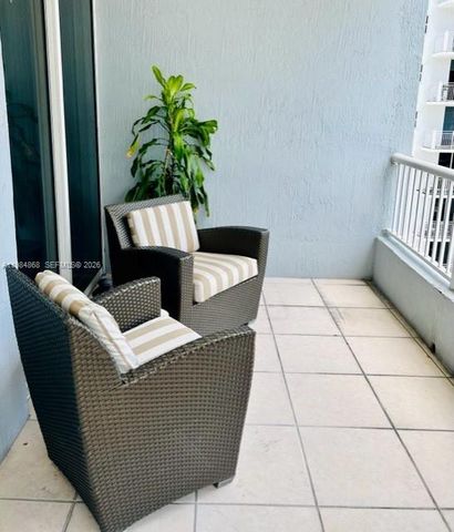 170 SE 14 street 2207, Miami, FL 33131