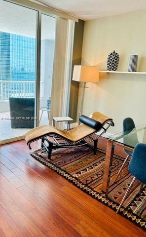 170 SE 14 street 2207, Miami, FL 33131