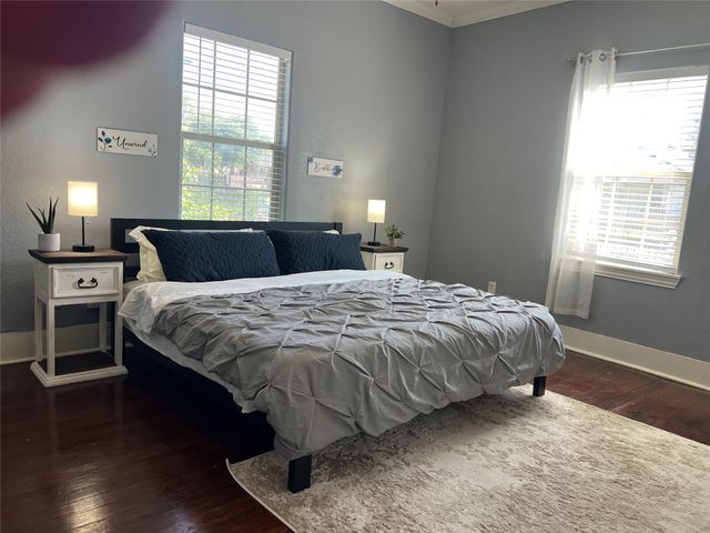 3227 Avenue I, Fort Worth, TX 76105