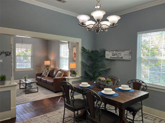 3227 Avenue I, Fort Worth, TX 76105