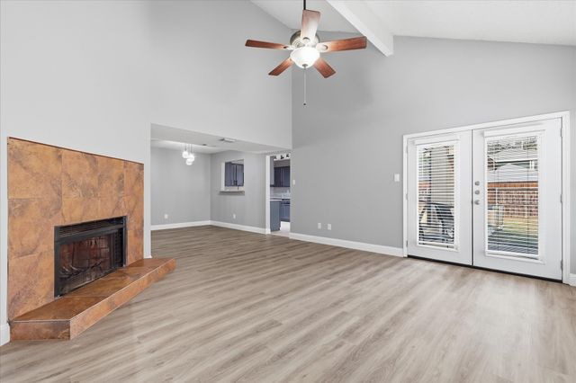 2909 Menlo Park Lane, Carrollton, TX 75007