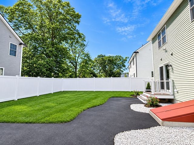 813 Main St 2, Tewksbury, MA 01876